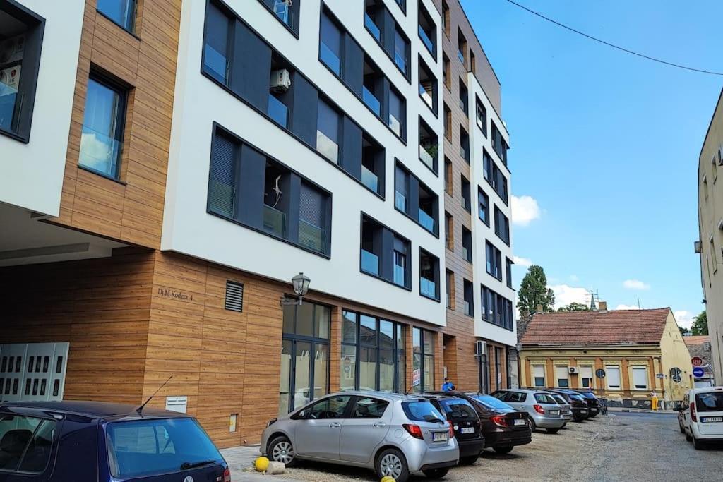 Filinhome Brankovica Suite نوفي ساد المظهر الخارجي الصورة
